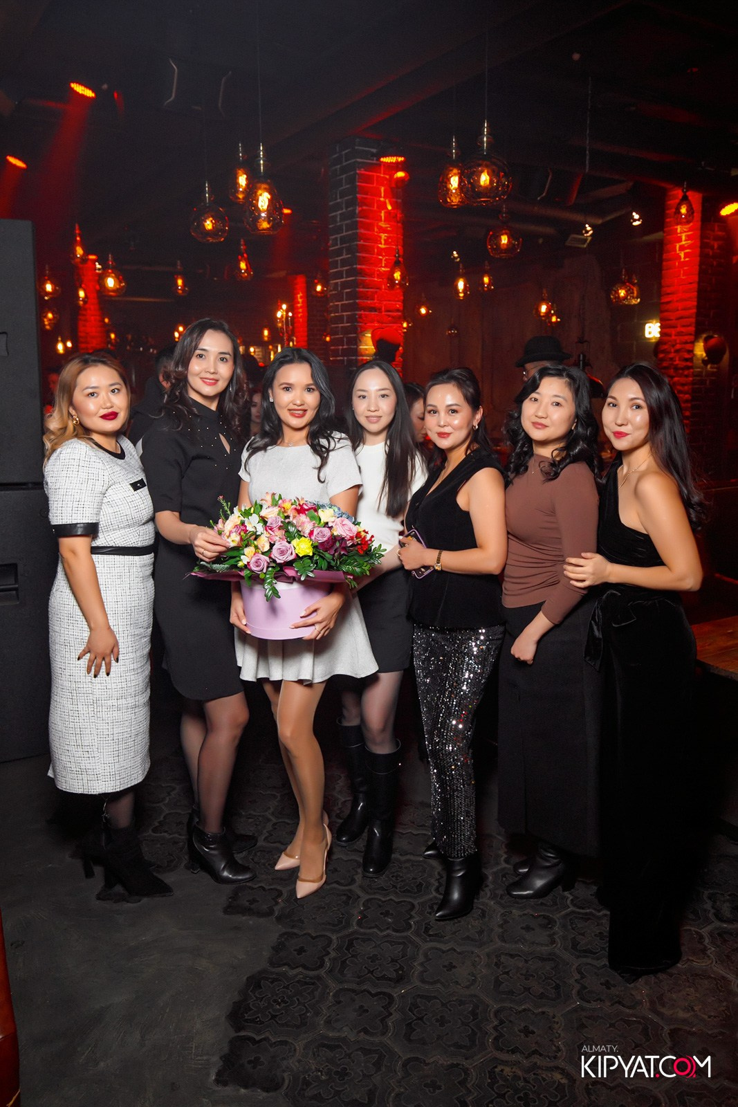 TANGIERS LOUNGE НА САТПАЕВА. КИПЯТКОМ АЛМАТЫ!