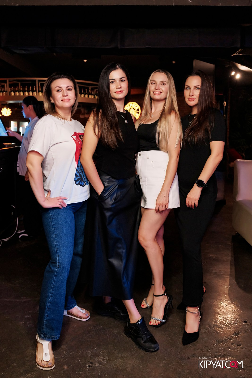 МУЗЫКАЛЬНОЕ ЛОТО В HIT RETRO. КИПЯТКОМ АЛМАТЫ!