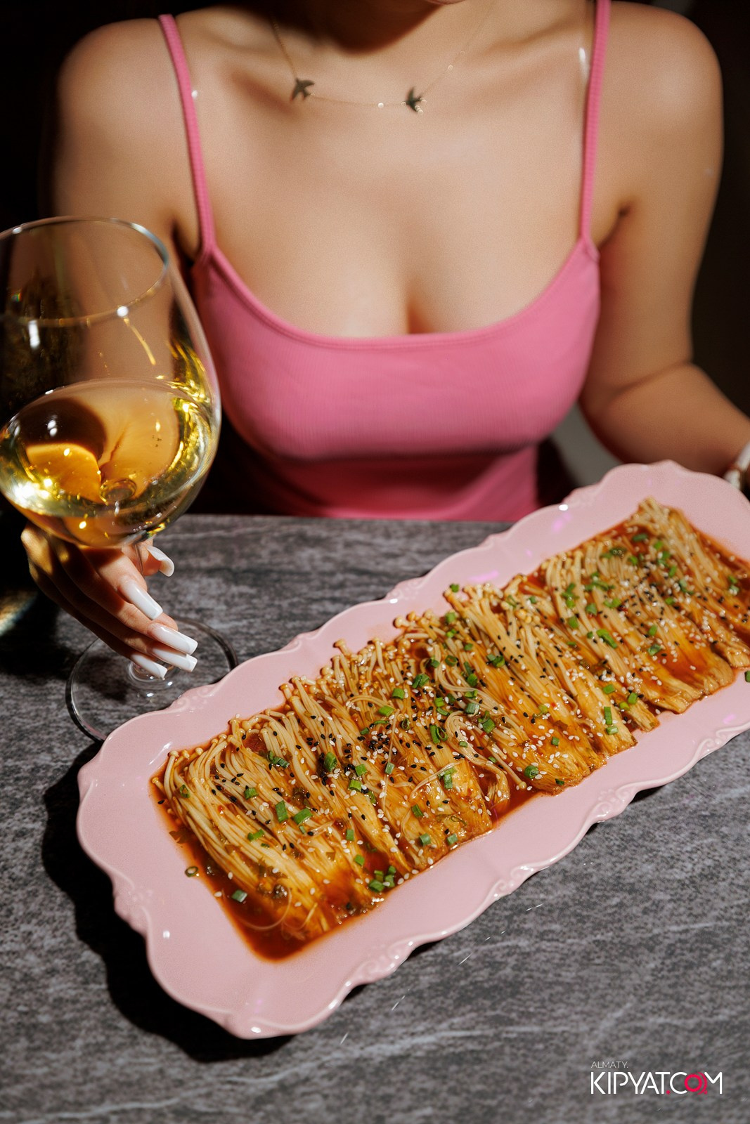 FRIENDS BAR & TERRACE. КИПЯТКОМ АЛМАТЫ! Фотосъемка мероприятий в Алматы