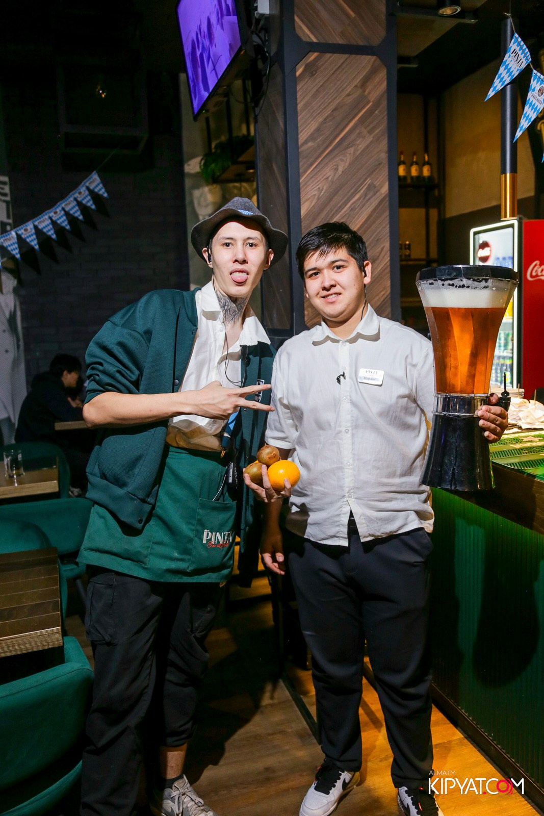 OKTOBERFEST — ПИНТА НА АЛТЫНСАРИНА. КИПЯТКОМ АЛМАТЫ!