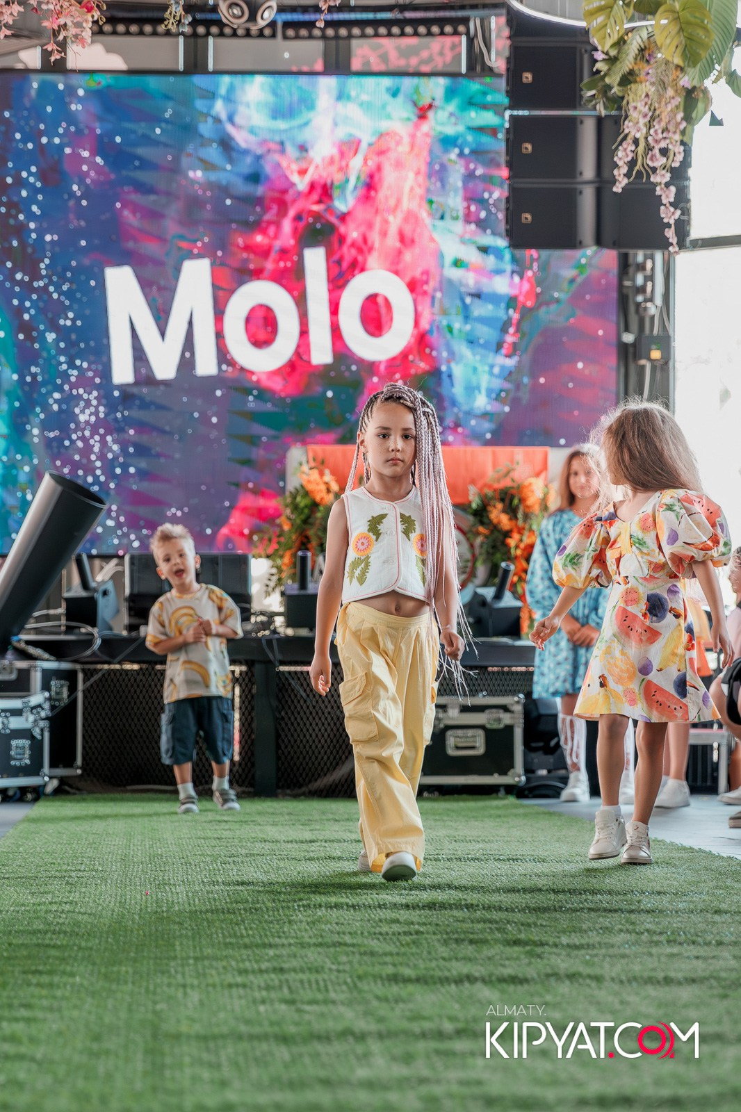 PROM KIDS FASHION SHOW. КИПЯТКОМ АЛМАТЫ!