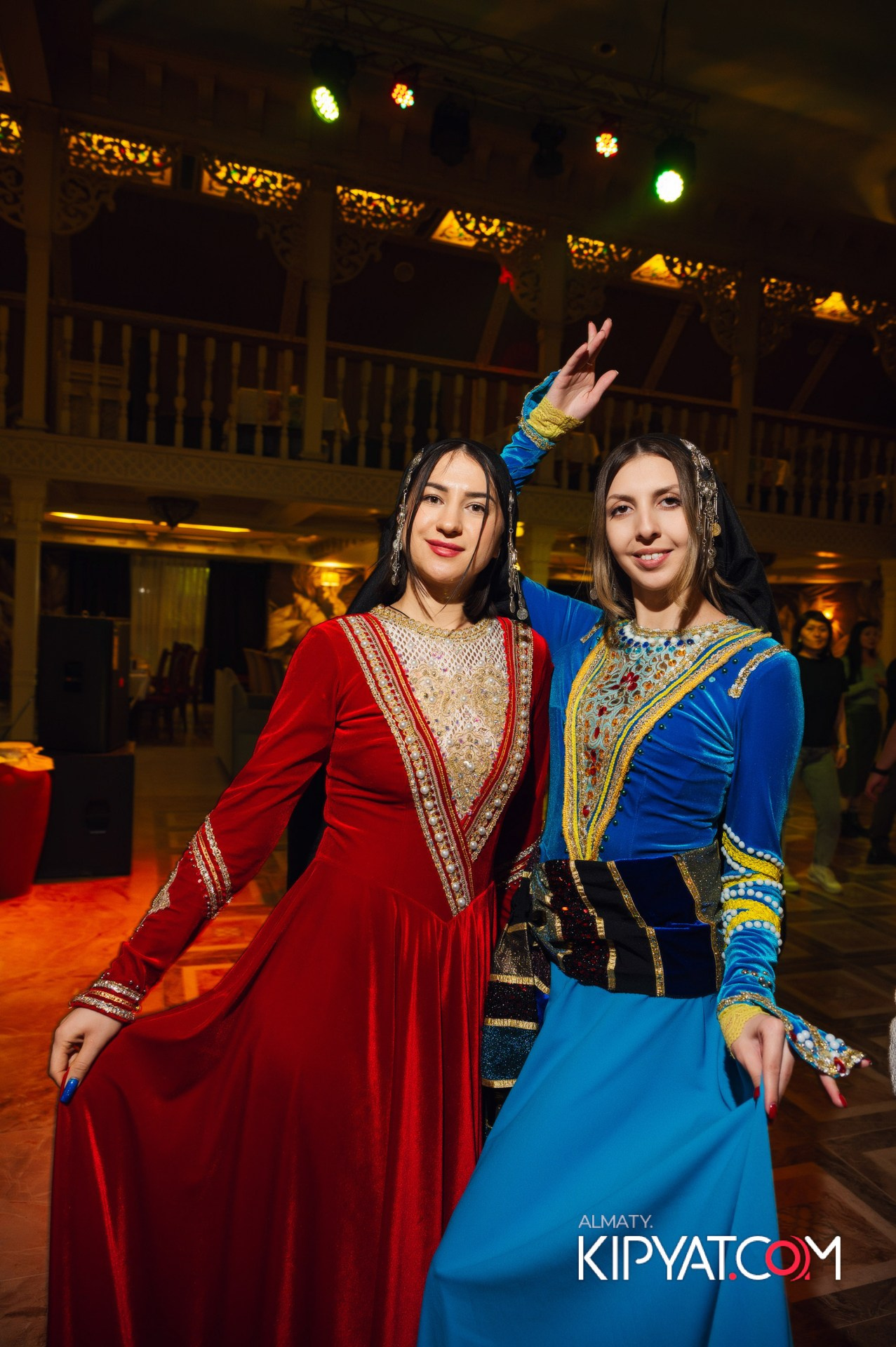 ALAZANI НА КАБАНБАЙ БАТЫРА. КИПЯТКОМ АЛМАТЫ!