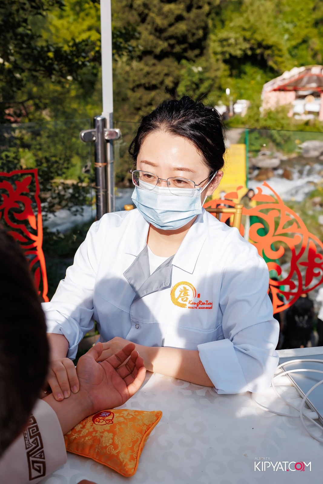 KANG REN TANG. КИПЯТКОМ АЛМАТЫ!