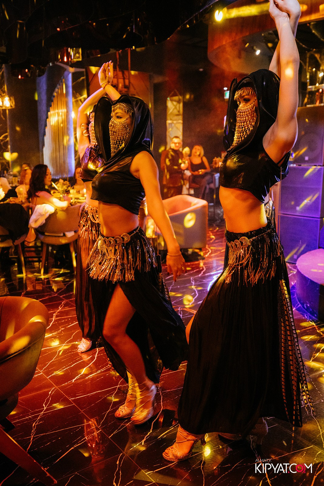 MOOD KARAOKE & TERRACE. КИПЯТКОМ АЛМАТЫ!