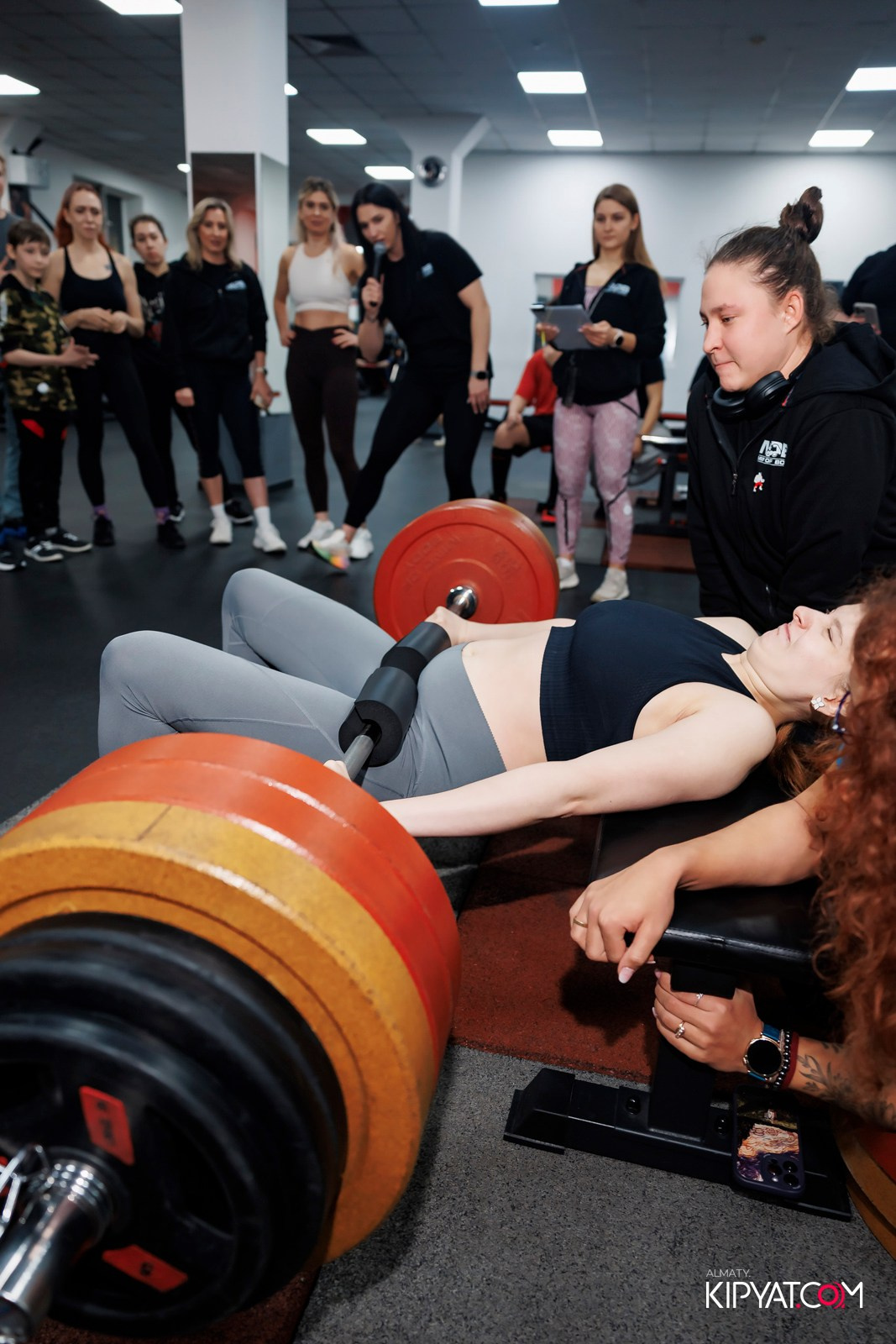 ДЕНЬ РОЖДЕНИЯ ТРЕНАЖЕРНОГО ЗАЛА MIND OF BODY. КИПЯТКОМ АЛМАТЫ! Фотосъемка мероприятий в Алматы