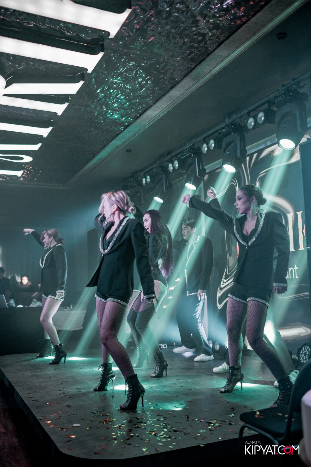 PATRIKI RESTAURANT. КИПЯТКОМ АЛМАТЫ!