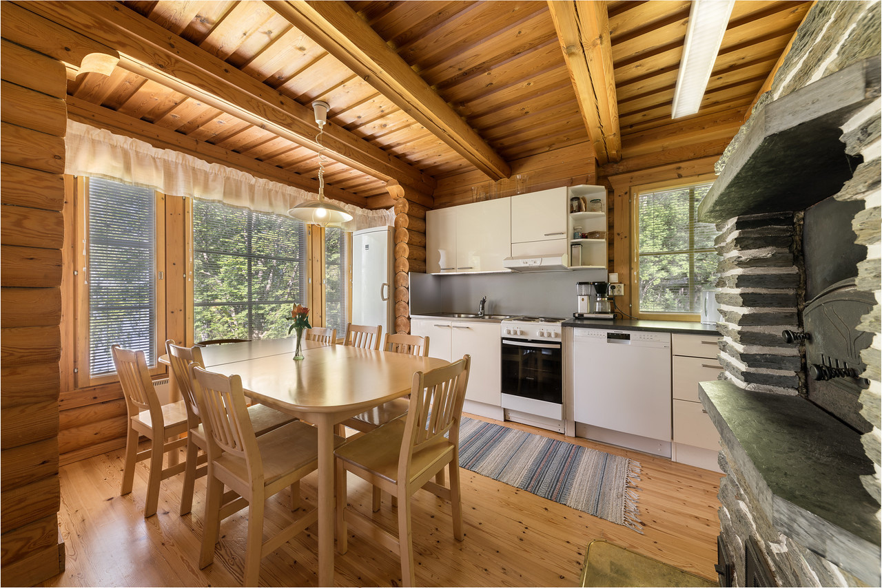 Leppärinne. Елена Лебедева. Фотограф