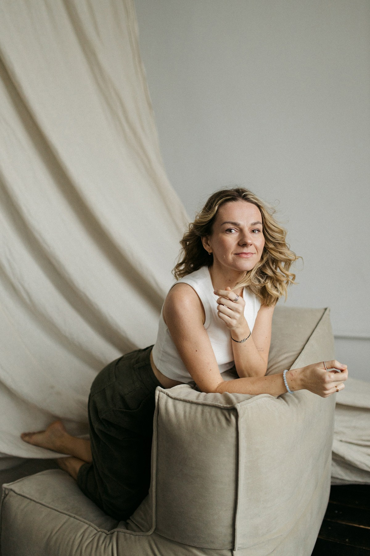 Alesya studio. Anastasia Blud Photography