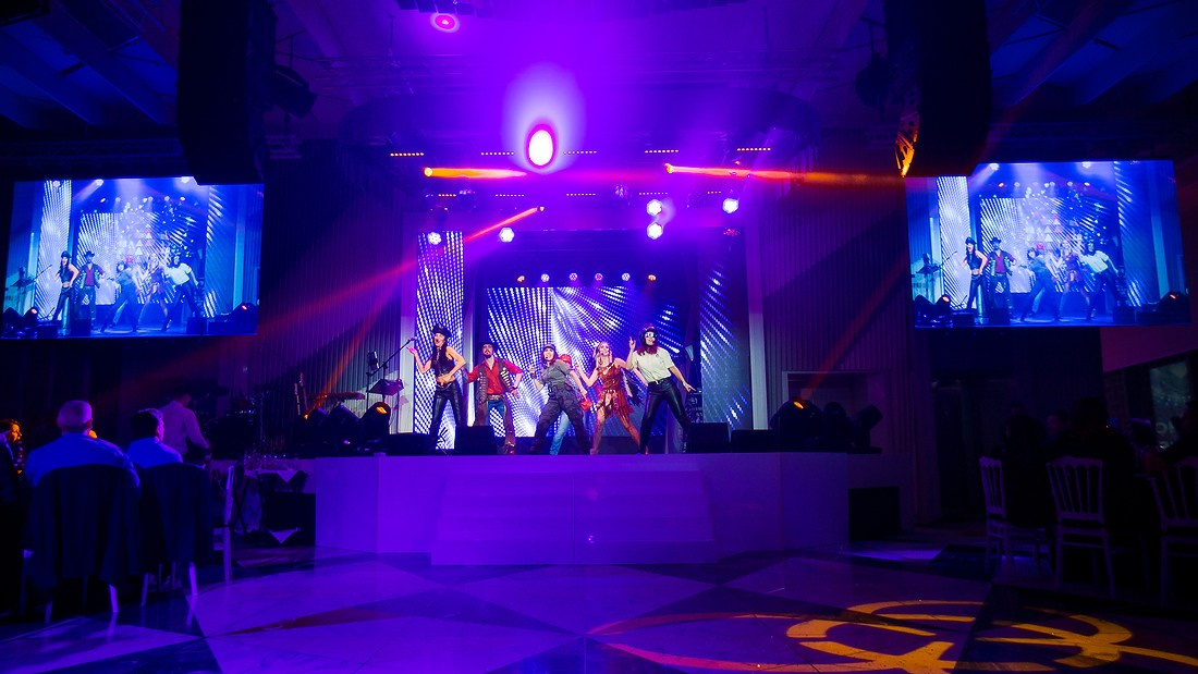 Фотосъемка новогоднего корпоратива Медипал. Репортажный фотограф Борис Геер