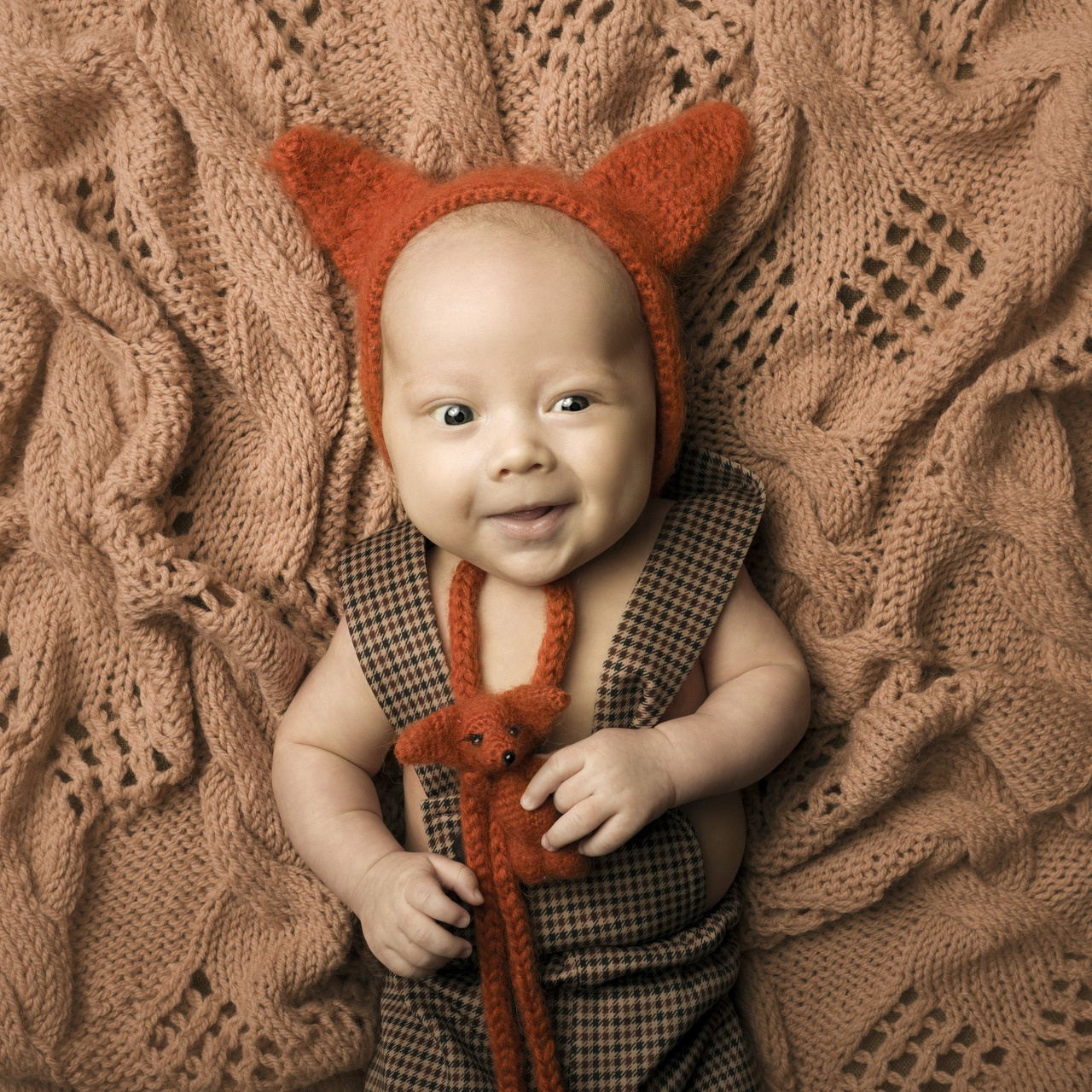 Дети до года. Фотограф новорожденных Березники Пермский край Аня Ремянникова