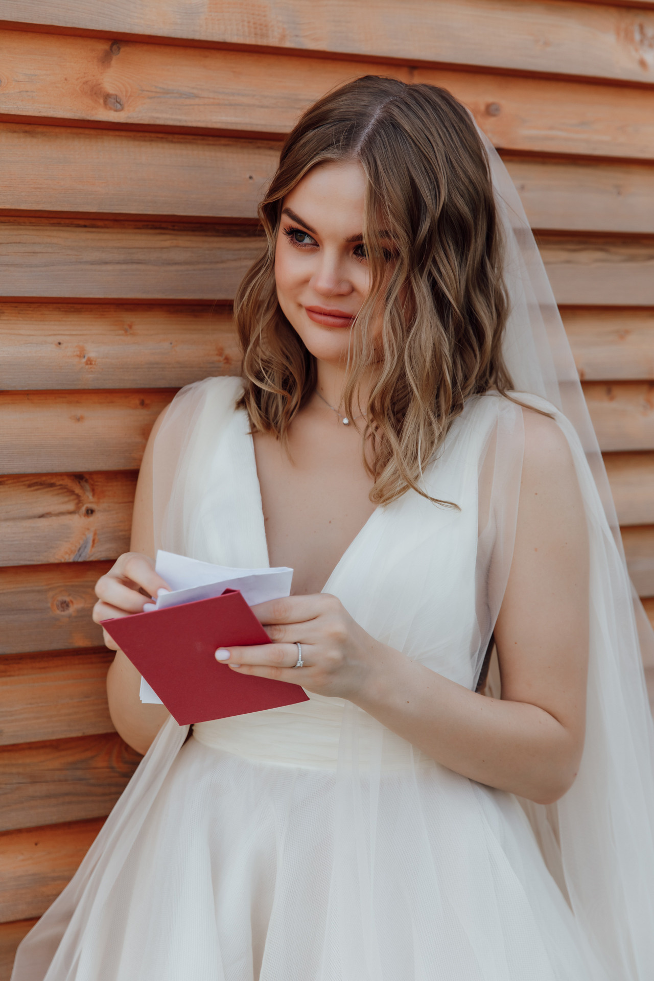 встреча жениха и невесты читают письма друг другу