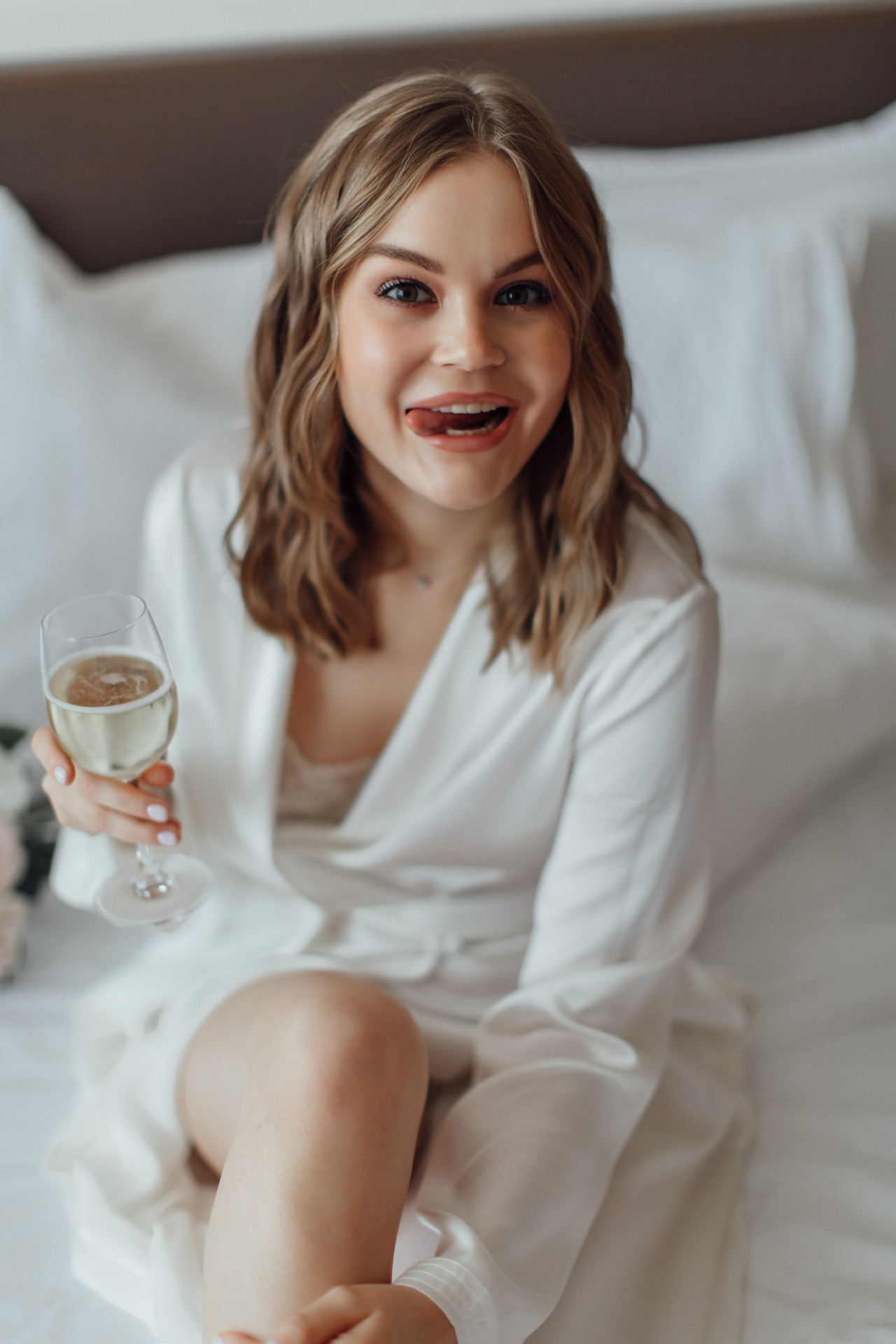 сборы утро невесты на кровате