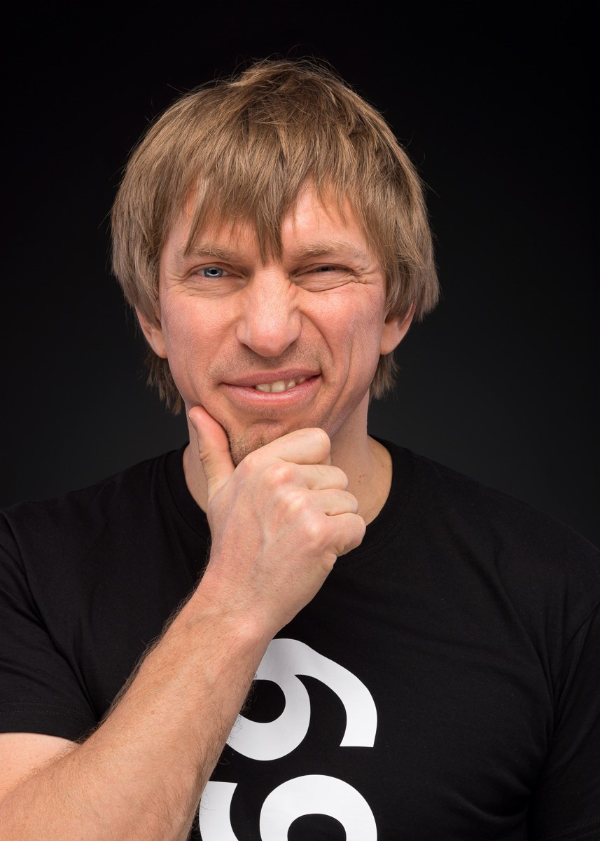 Коммерческие съемки. Андрей Акимов • Портрет• Каталог • Лукбук • Бьюти • Реклама