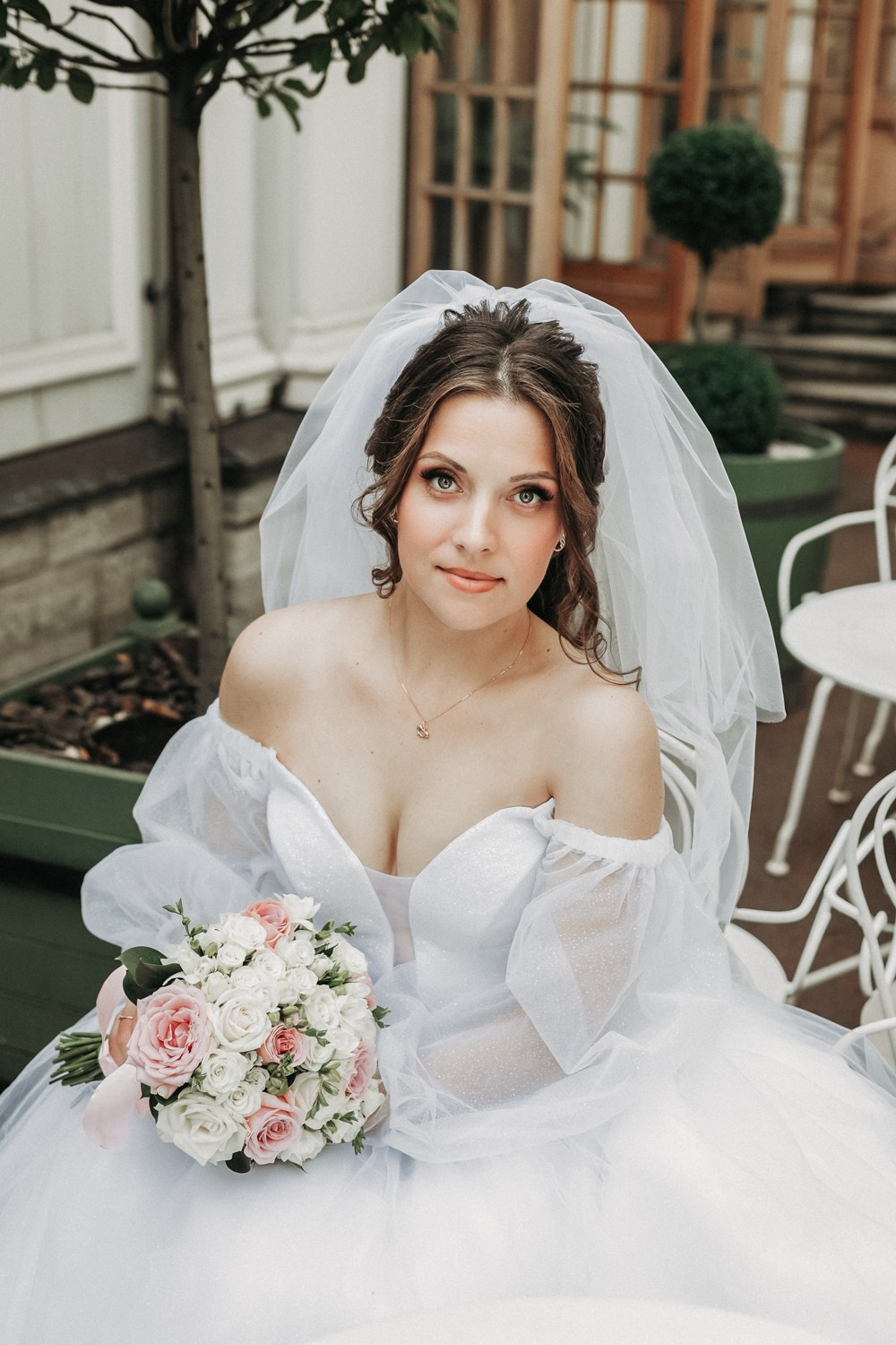 Свадебный фотограф в Санкт Петербурге, Москве. Фотограф крещение венчание в Петербурге! Помогает подобрать храм и посоветовал душевного батюшку в СПб