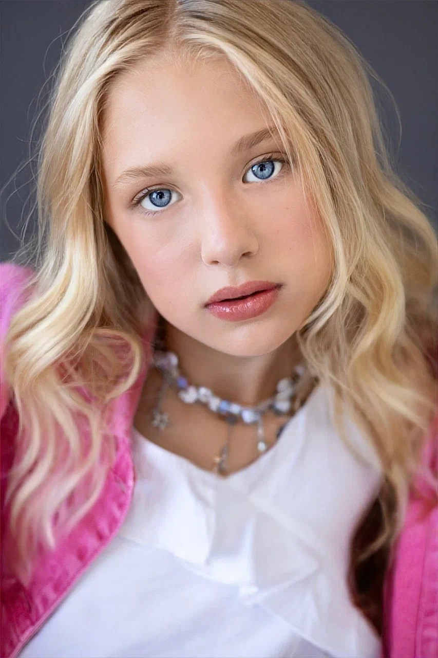 Бельская Ксения 12 ЛЕТ 158 СМ. Детское модельное агентство Musthave agency. База профессиональных моделей