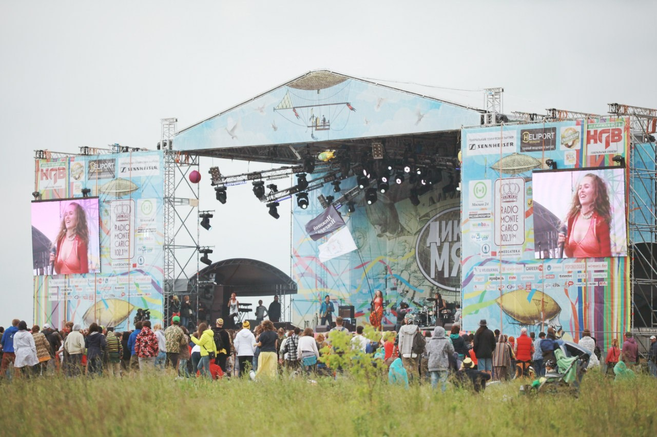 2014. Репортажный фотограф Алексей Пирязев