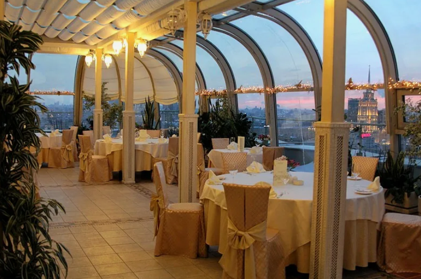 Площадка № 3-3. Свадебный организатор Москва