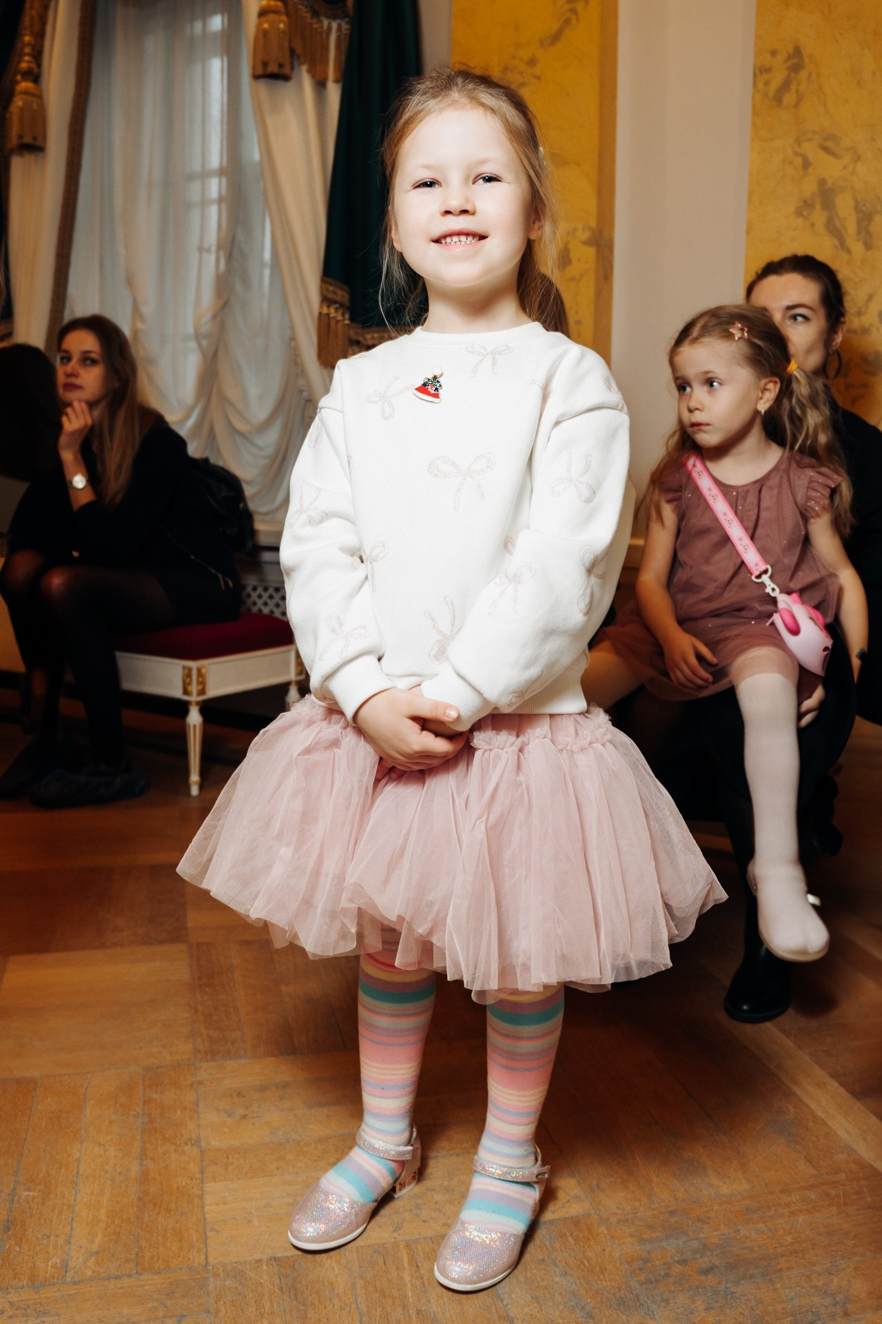 Дети | Новогодняя елка. Репортажный фотограф Санкт-Петербург