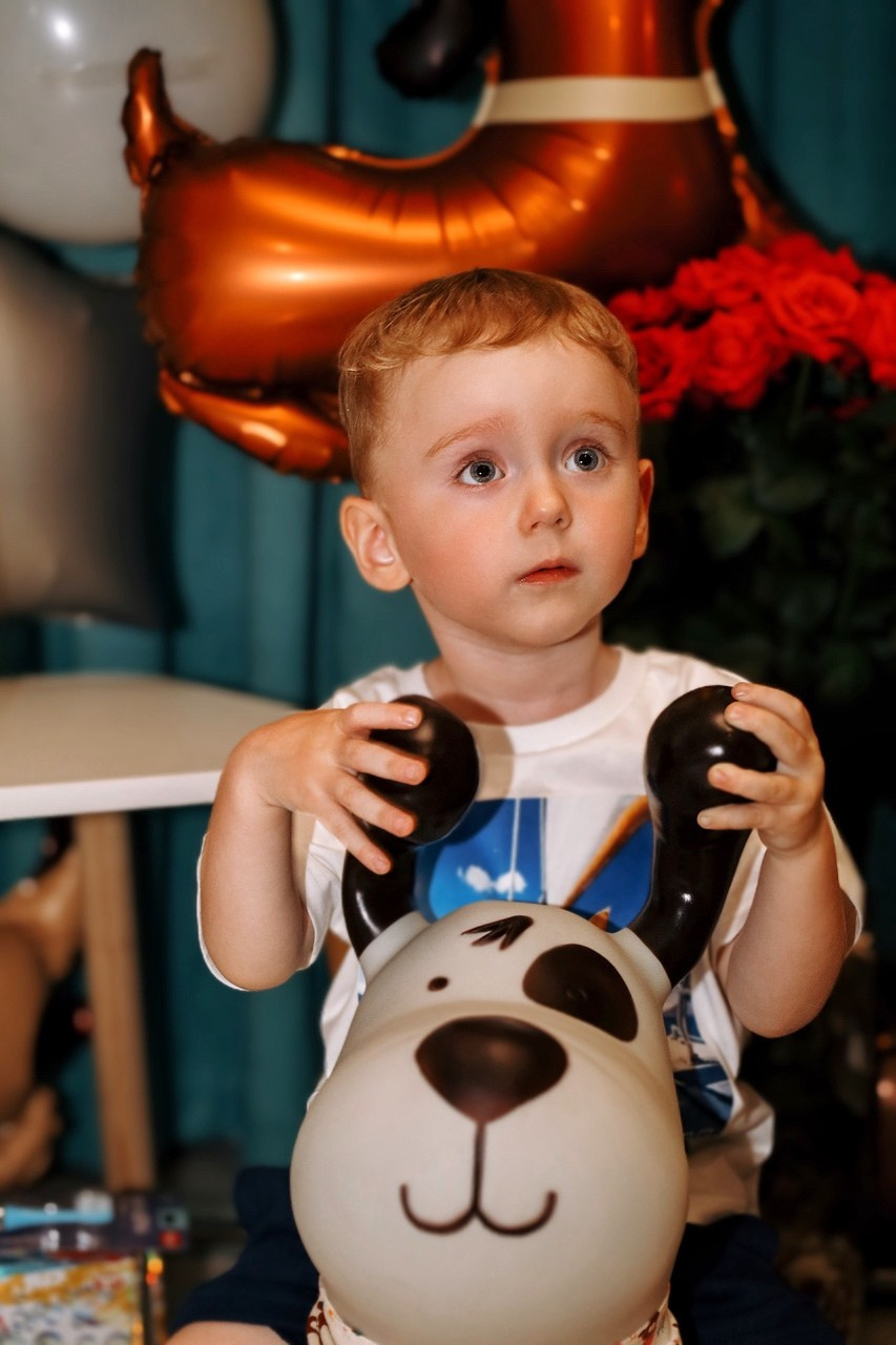 Гордею 2 годика✨. V I KA P H O T O