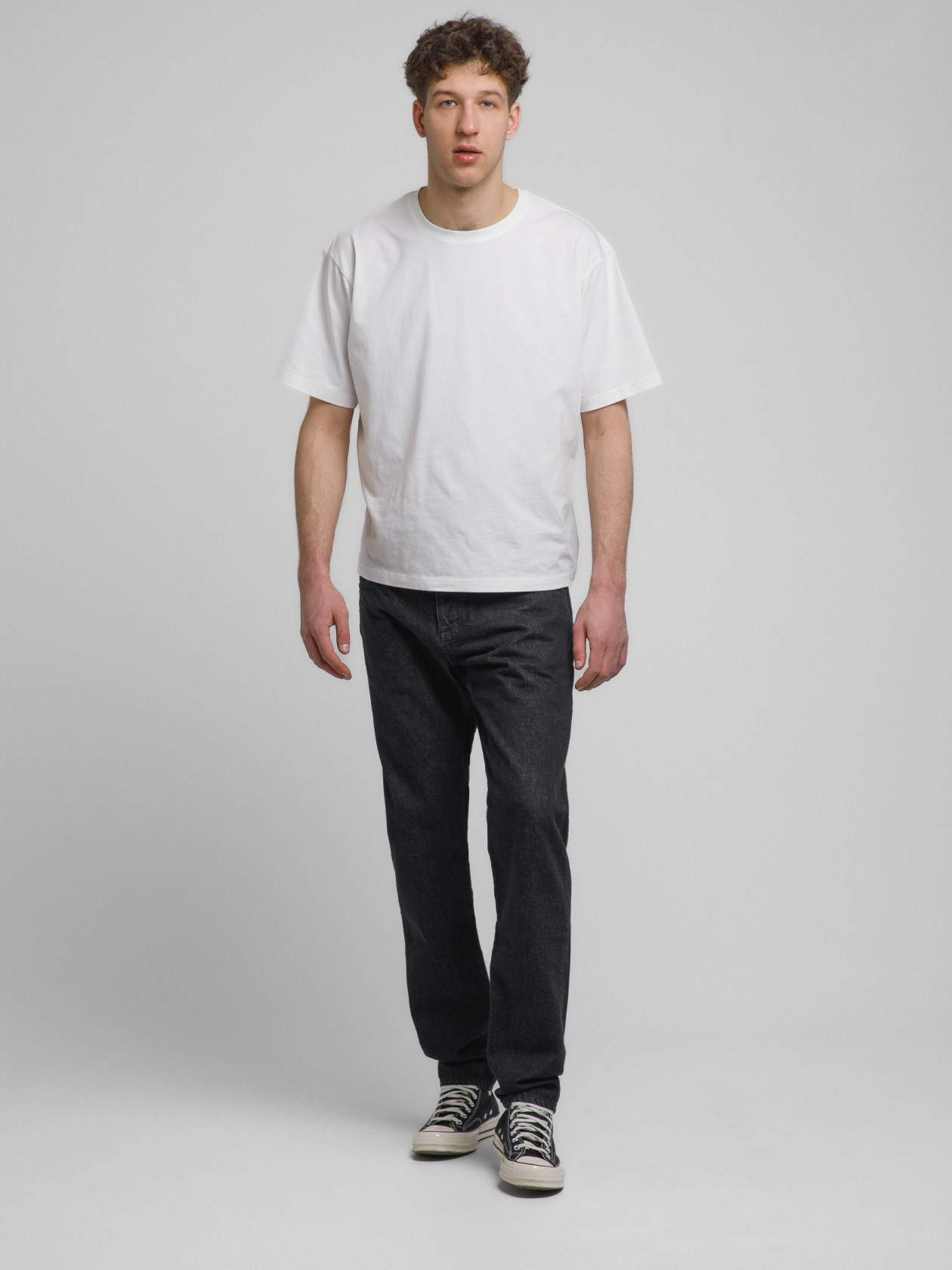 Каталог на моделях. Предметная и каталожная съемка в Москве!