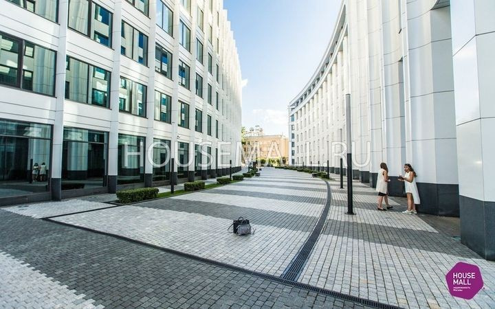 ЖК для фотосъемки в Москве — дизайнерский холл и территория