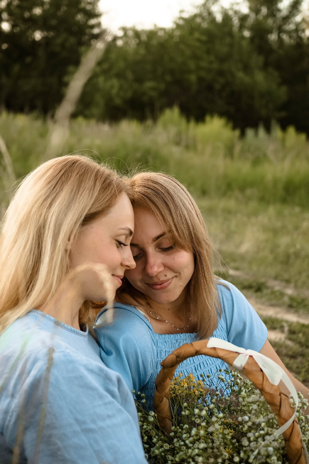 Девочки. И большие и маленькие. Фотограф Рязань. Семейный Свадебный фотограф