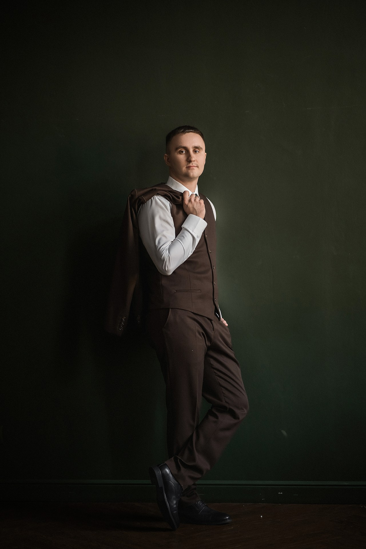 Свадебная фотосессия в фотостудии в Красноярске. 📸 Свадебный и семейный фотограф в Красноярске Тихомиров Евгений | 17 лет опыта | 800+ свадеб