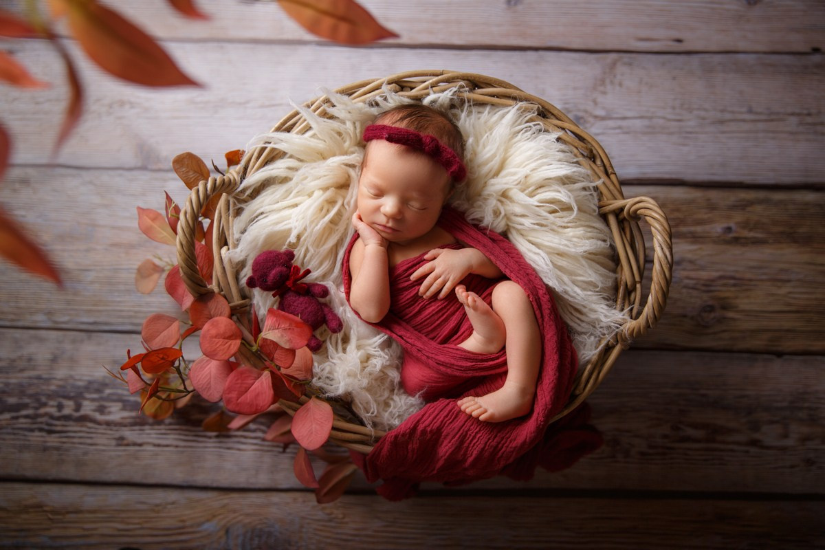 Корзинка. Фотограф новорожденных, семейный фотограф в Санкт-Петербурге