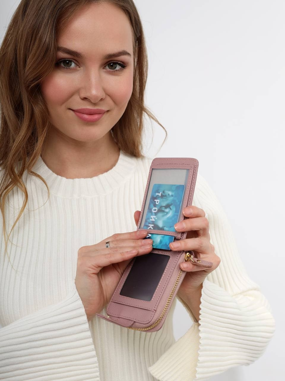 Екатерина К. Фото и видео продакшн в Москве — съемка для брендов и маркетплейсов