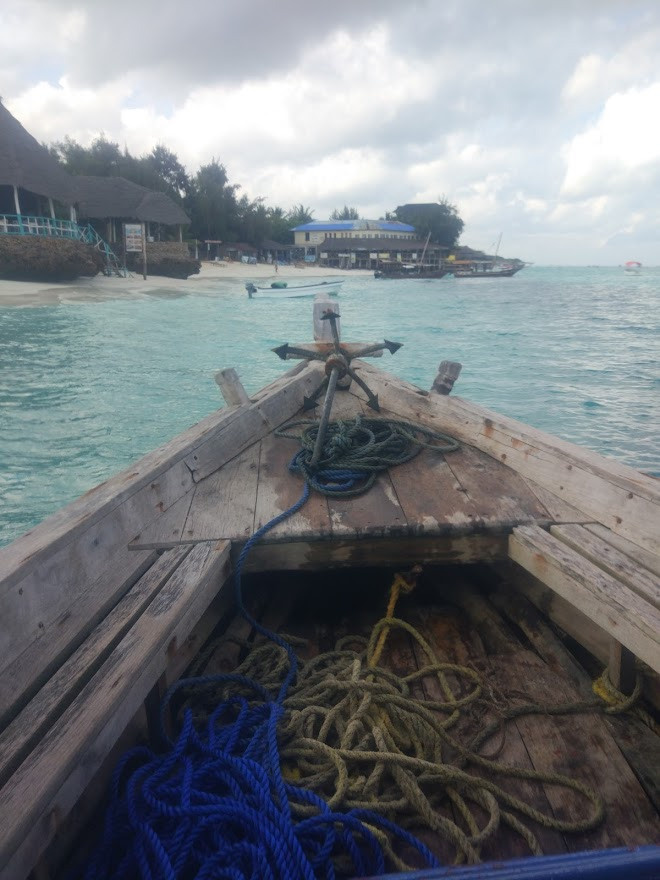 Занзибар, 2019 г. Дайвинг-клуб «Капитан Морган», Беларусь