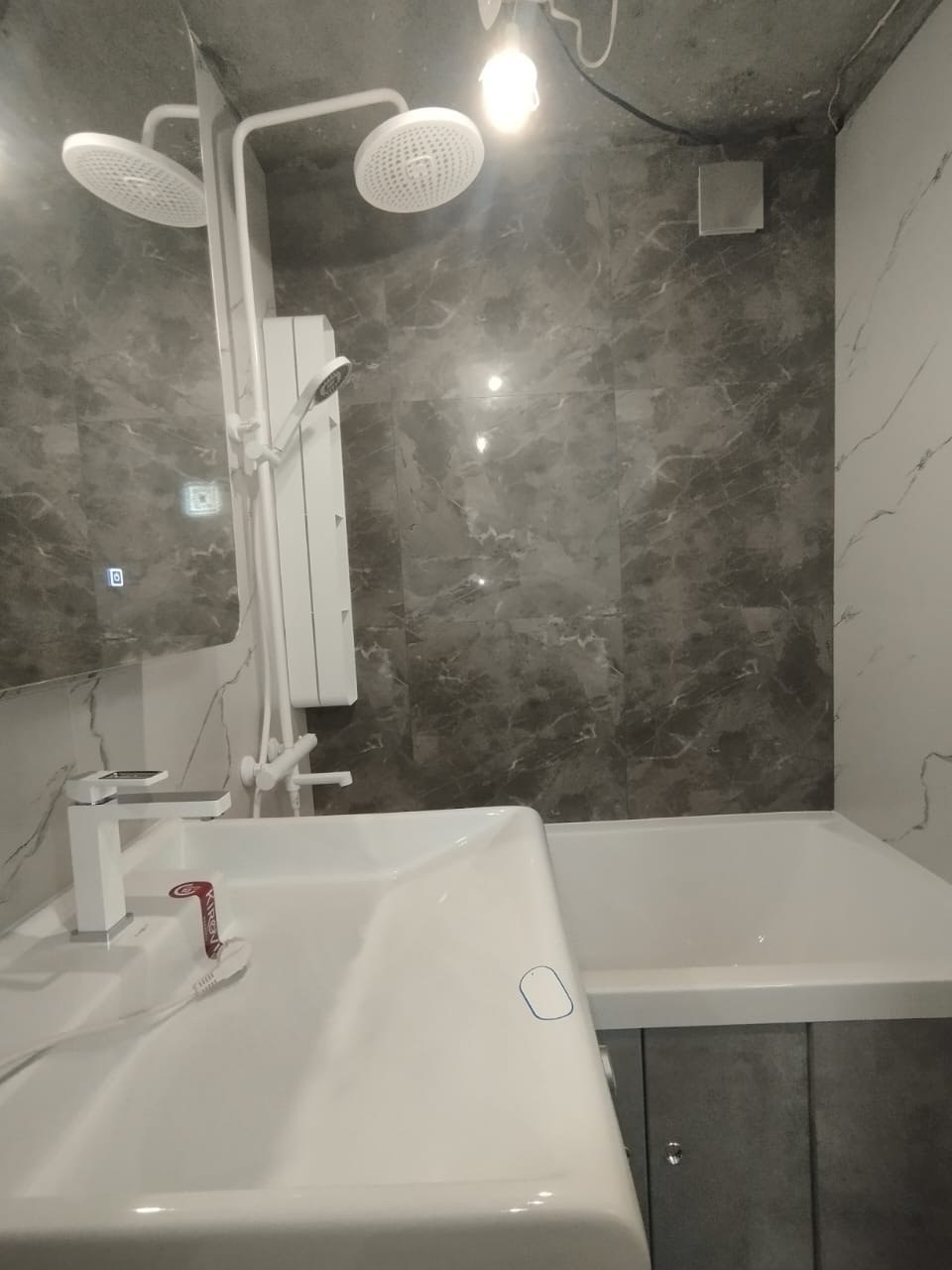 Ванная комната (ул. Профессора Камая д. 5). Ремонт санузла, туалета, ванной под ключ в Казани. Укладка плитки