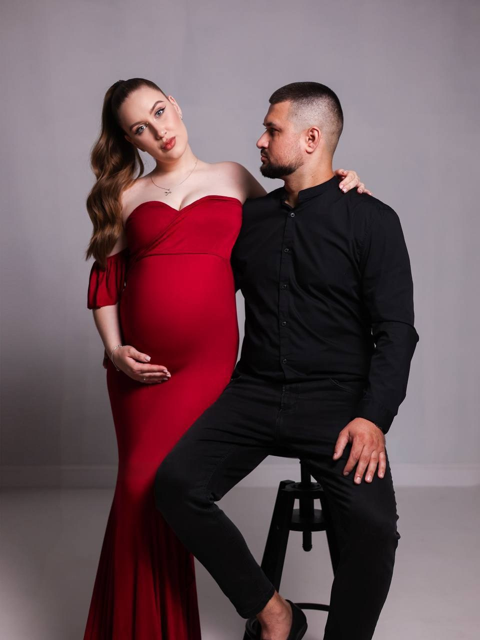 Фотосессия в красном стиле. Фотограф ANNA GEREIHAN