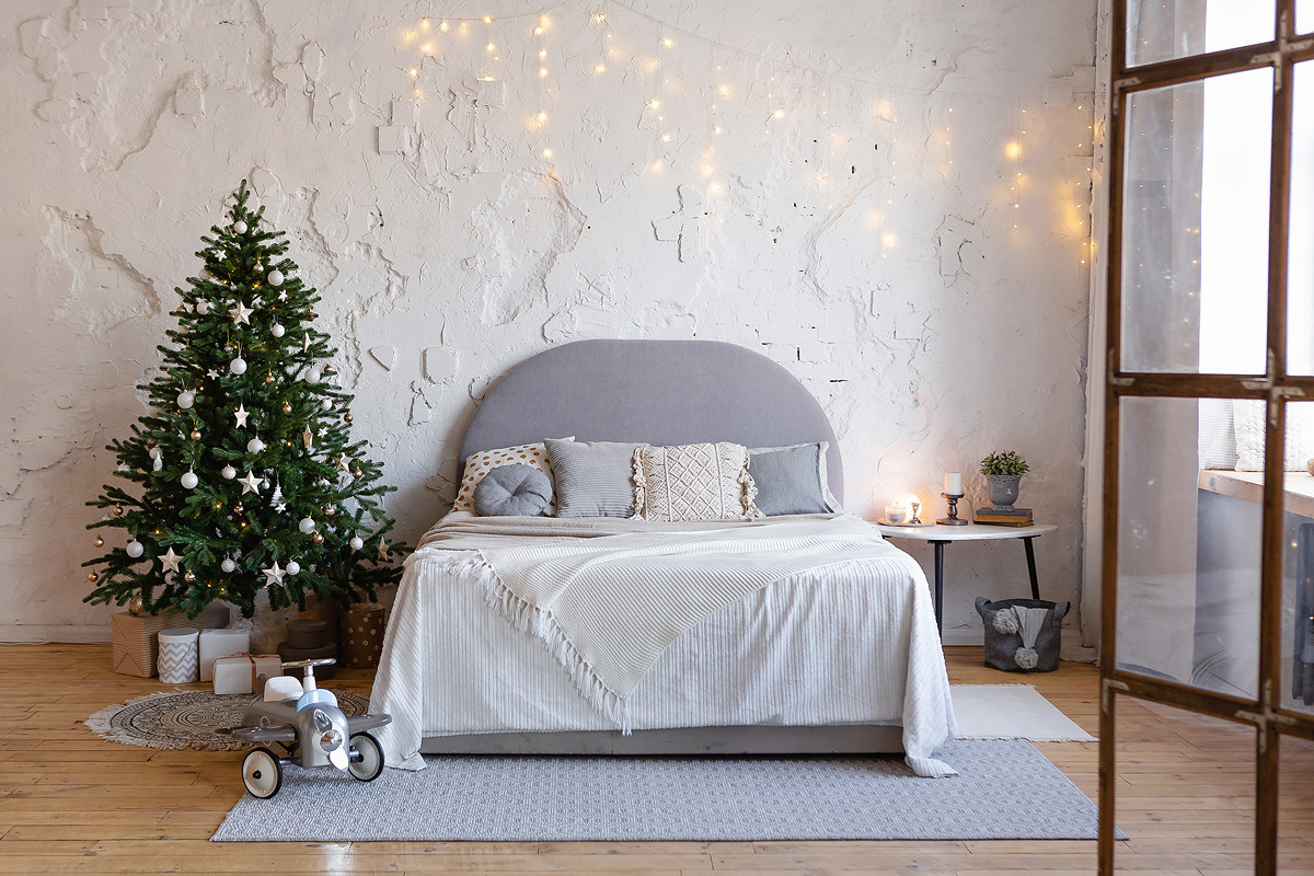 Новогоднее оформление 2021. Детская фотостудия Екатеринбург ЛайтРум аренда и фотосессии