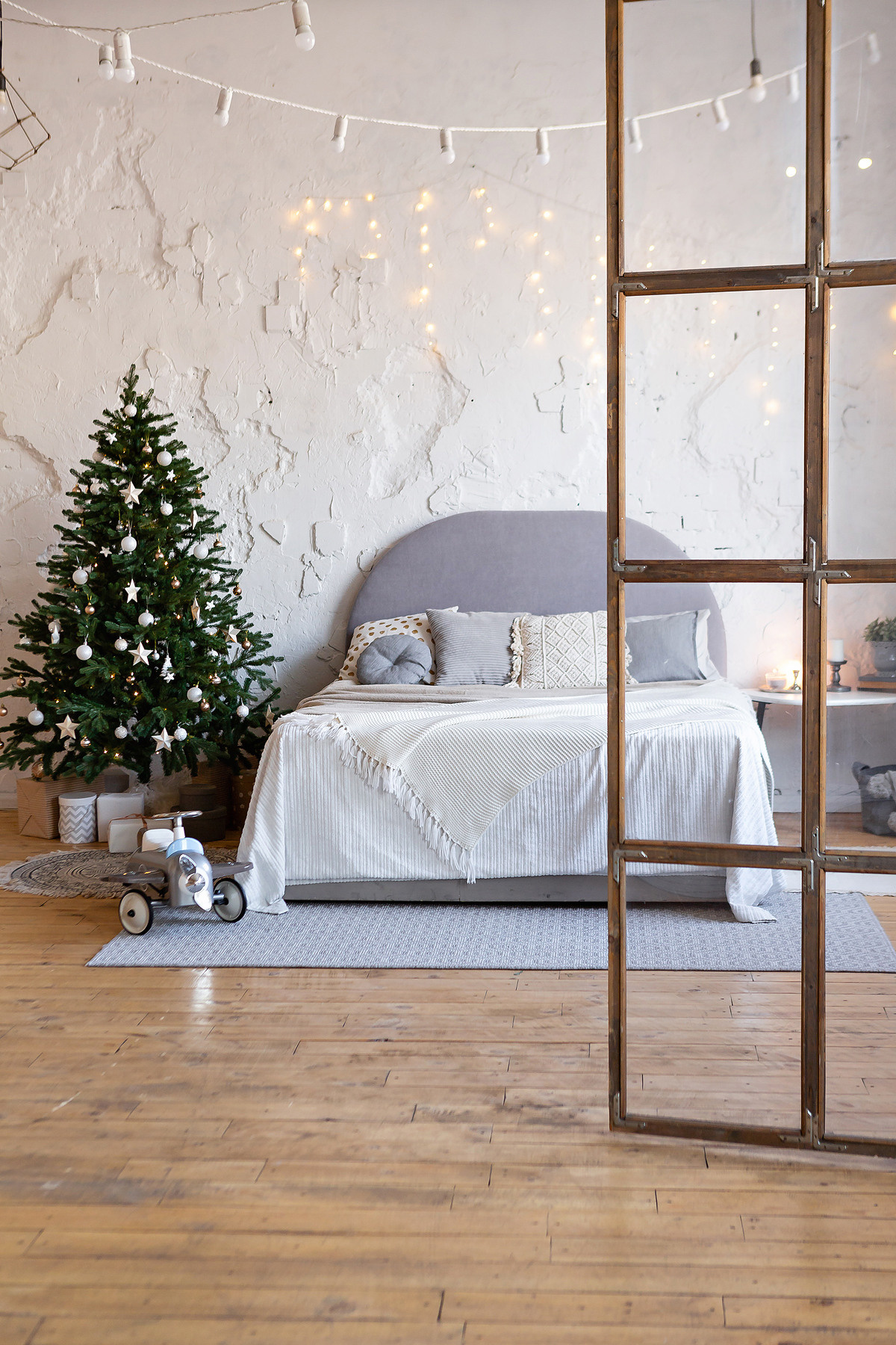 Новогоднее оформление 2021. Детская фотостудия Екатеринбург ЛайтРум аренда и фотосессии