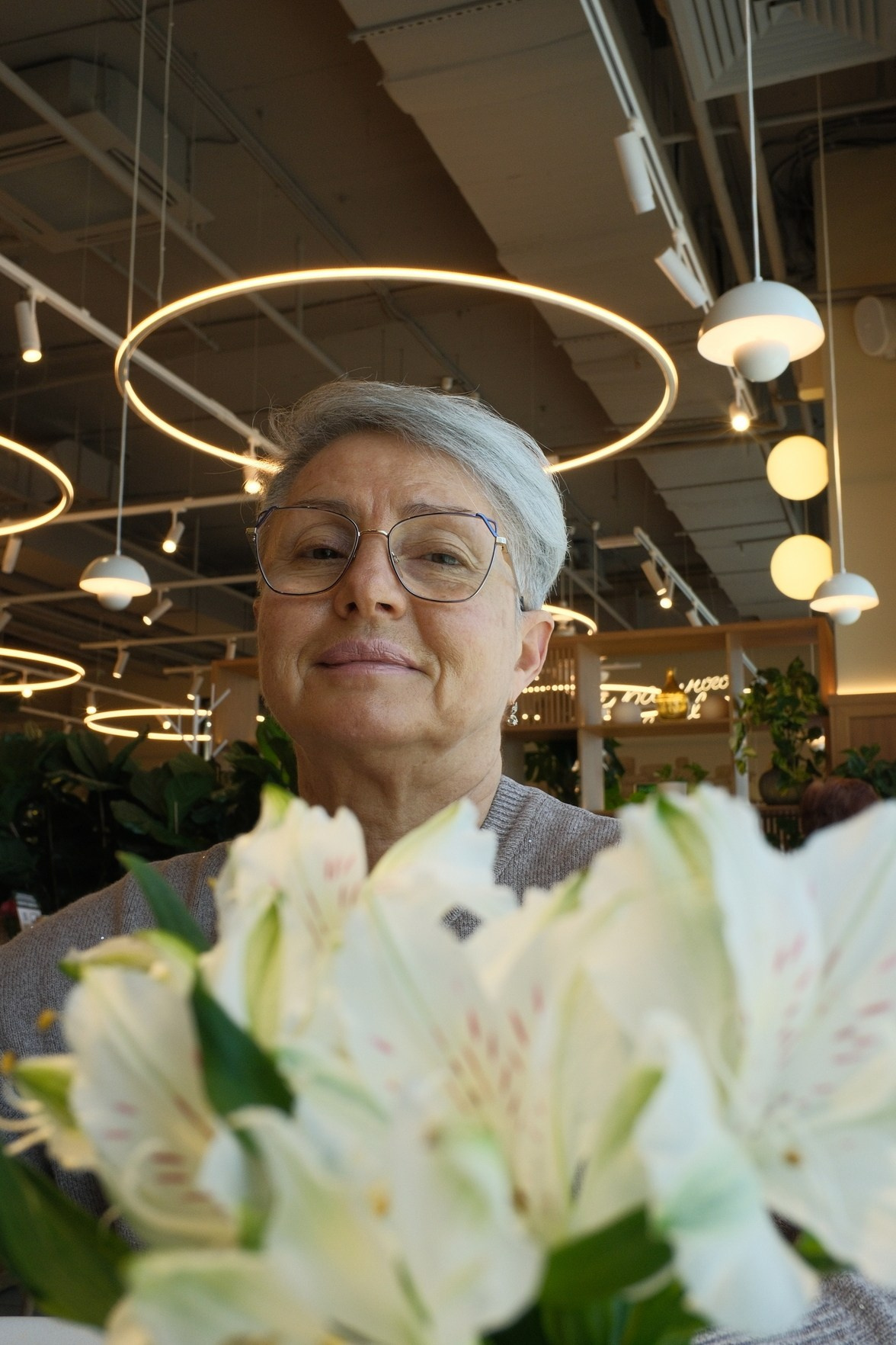 Улица, люди, жизнь…