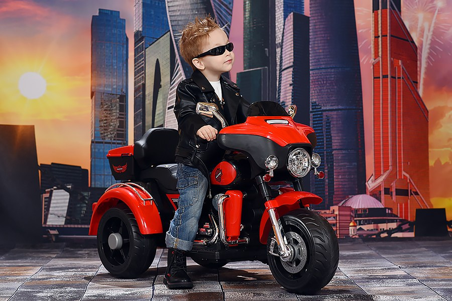 Байкер/ Детский сад. Фотовидеомейкер Виктор Павленко