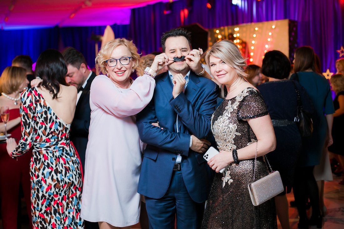 Фотосъемка новогоднего корпоратива Медипал. Репортажный фотограф Борис Геер