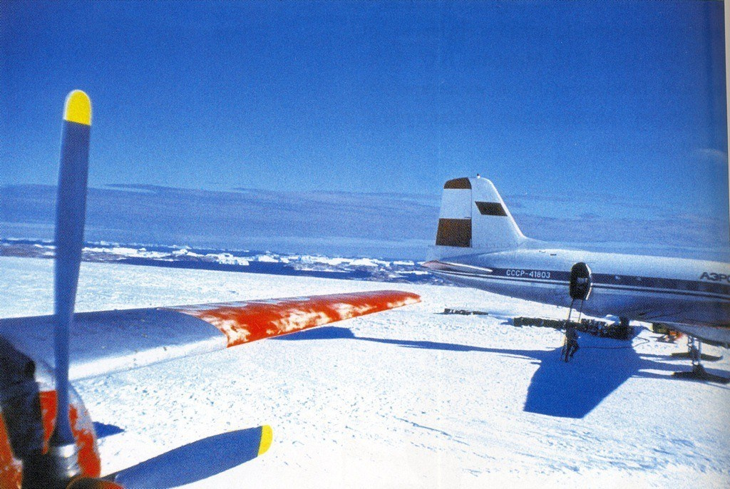 Исторические фотографии. Фотоальбом показывающий увлекательный мир авиации и мир медведей Андрея Иванова