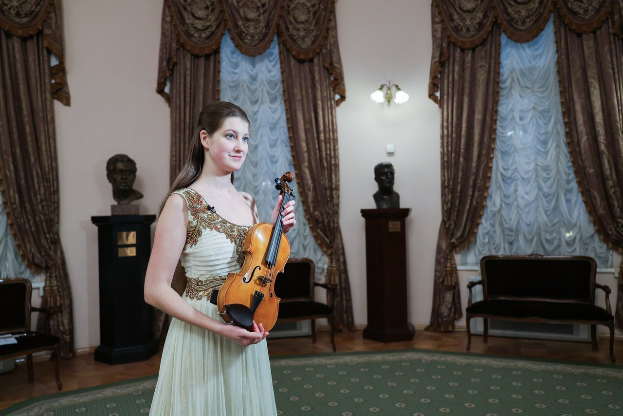 На сцене. Арсения Сибилёва | скрипка