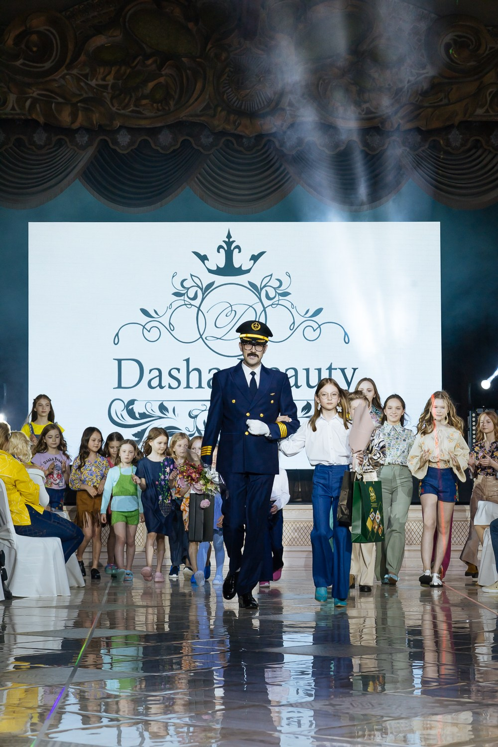 Репортаж. Фотограф свадебный, репортажный, индивидуальный, фото для маркетплейсов, брендов, автосалонов