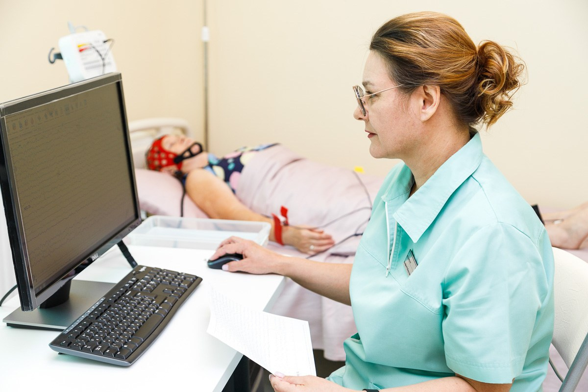 БИЗНЕС КОНТЕНТ. АЛЕКСАНДР ФОКС