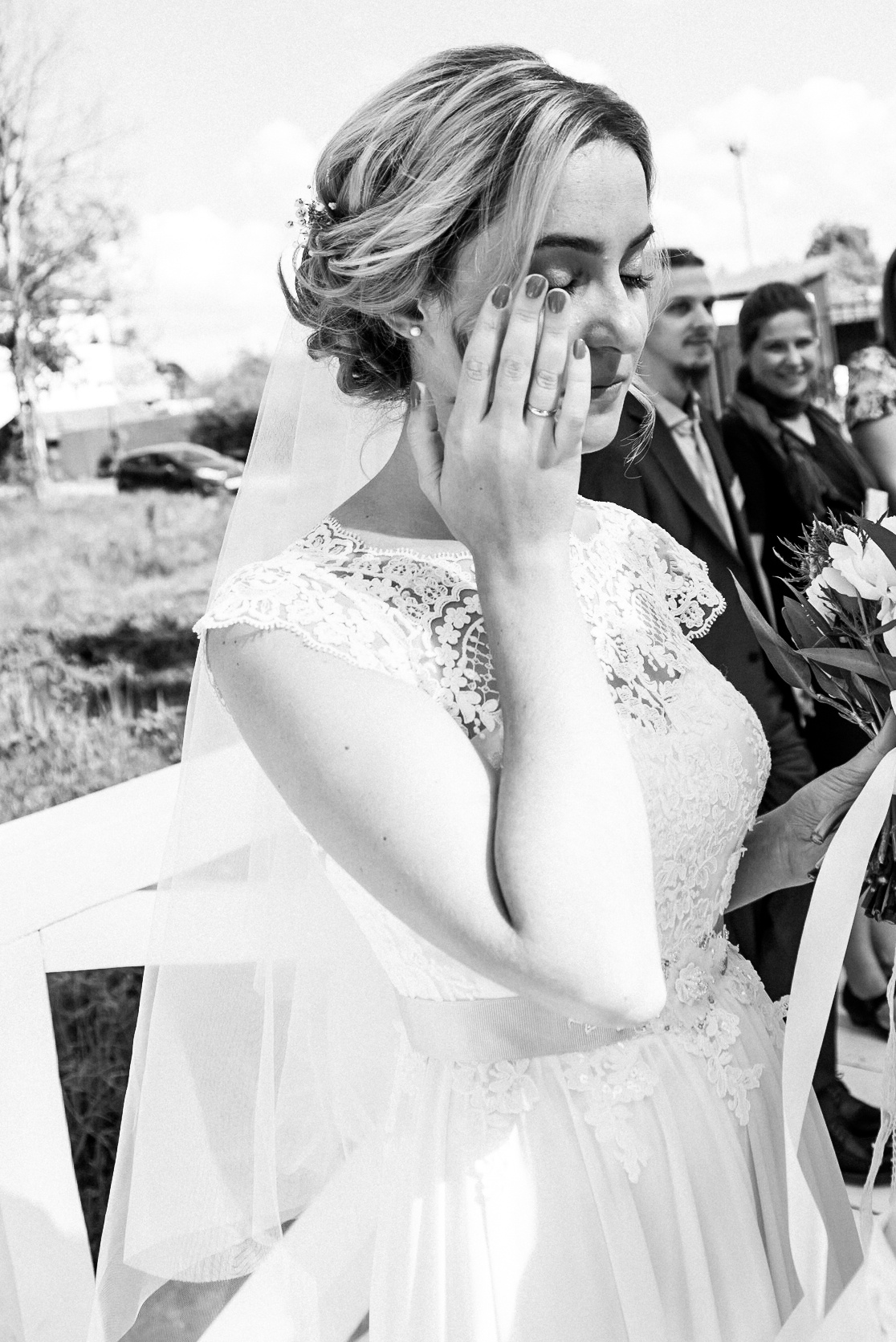 Выездная регистрация в доме у озера. Фотограф Москва