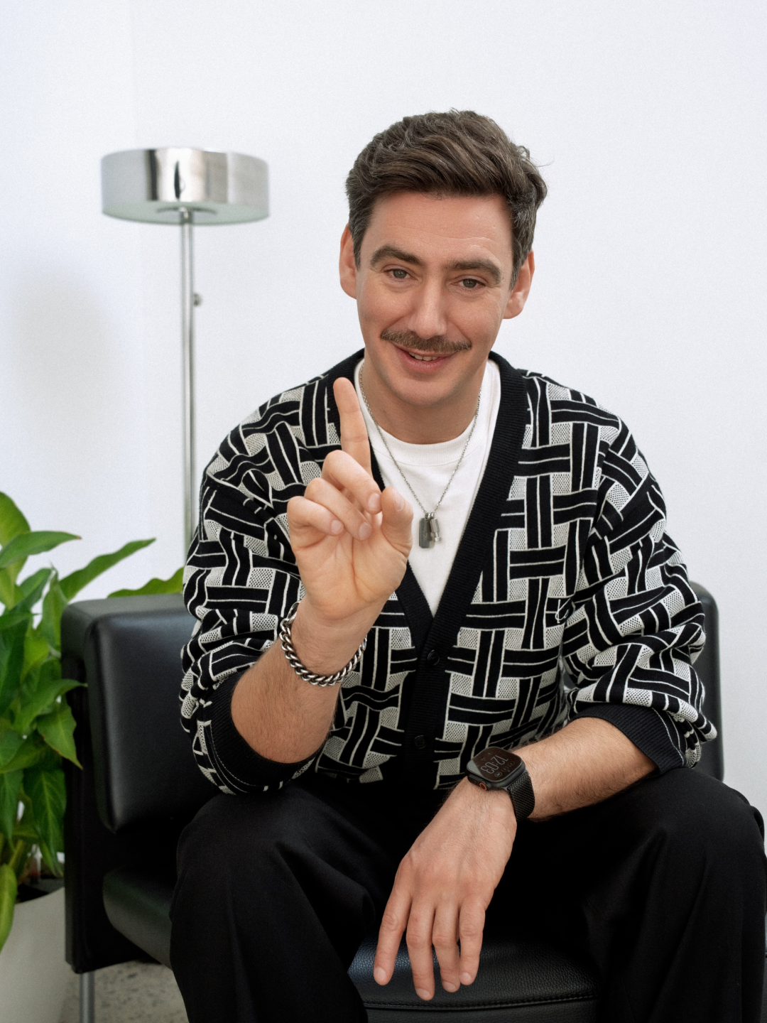 Григорий Соловьев. Антон Вельт, арт-директор, фотограф