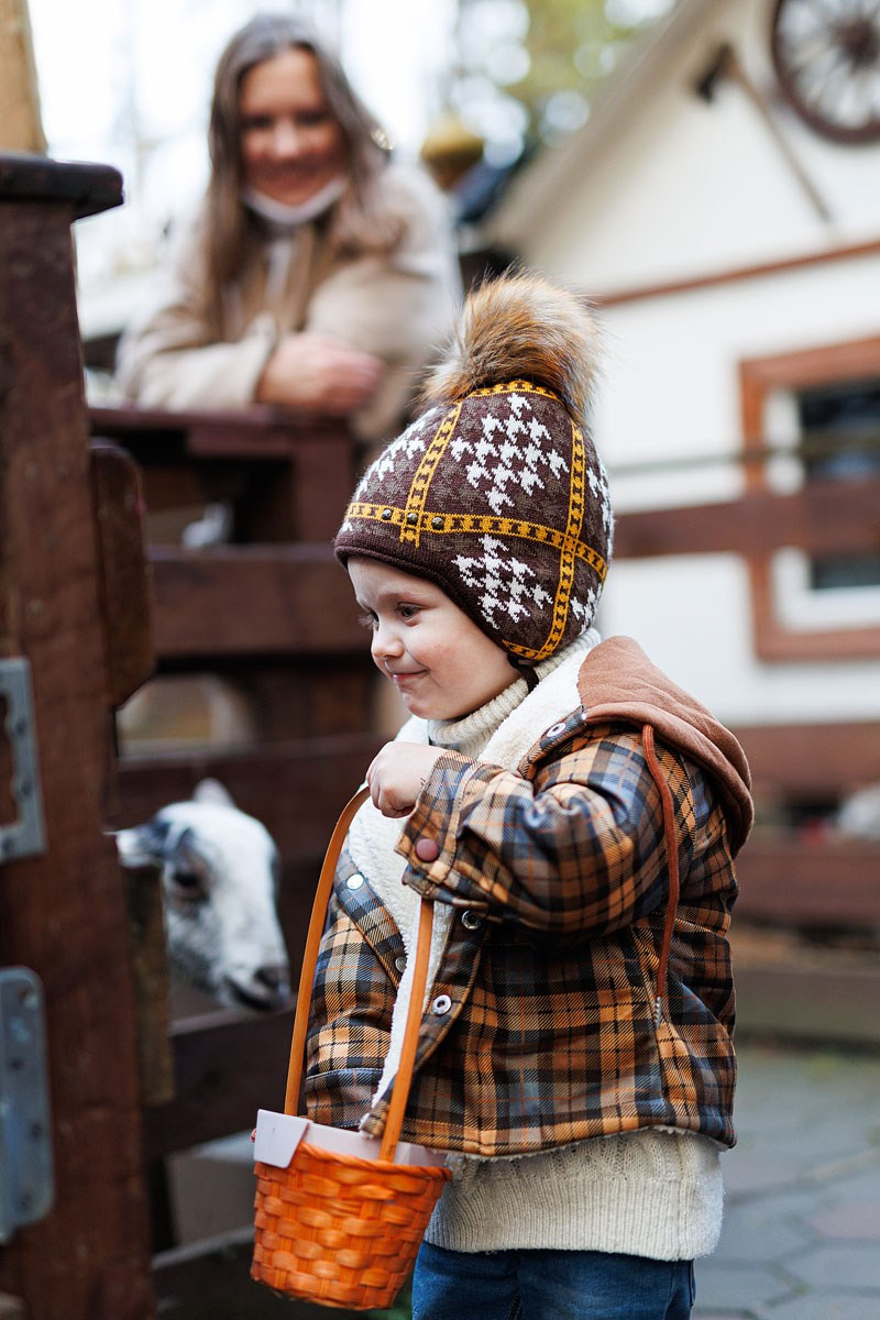 Прогулка в контактном зоопарке. Детский и семейный фотограф Домодедово
