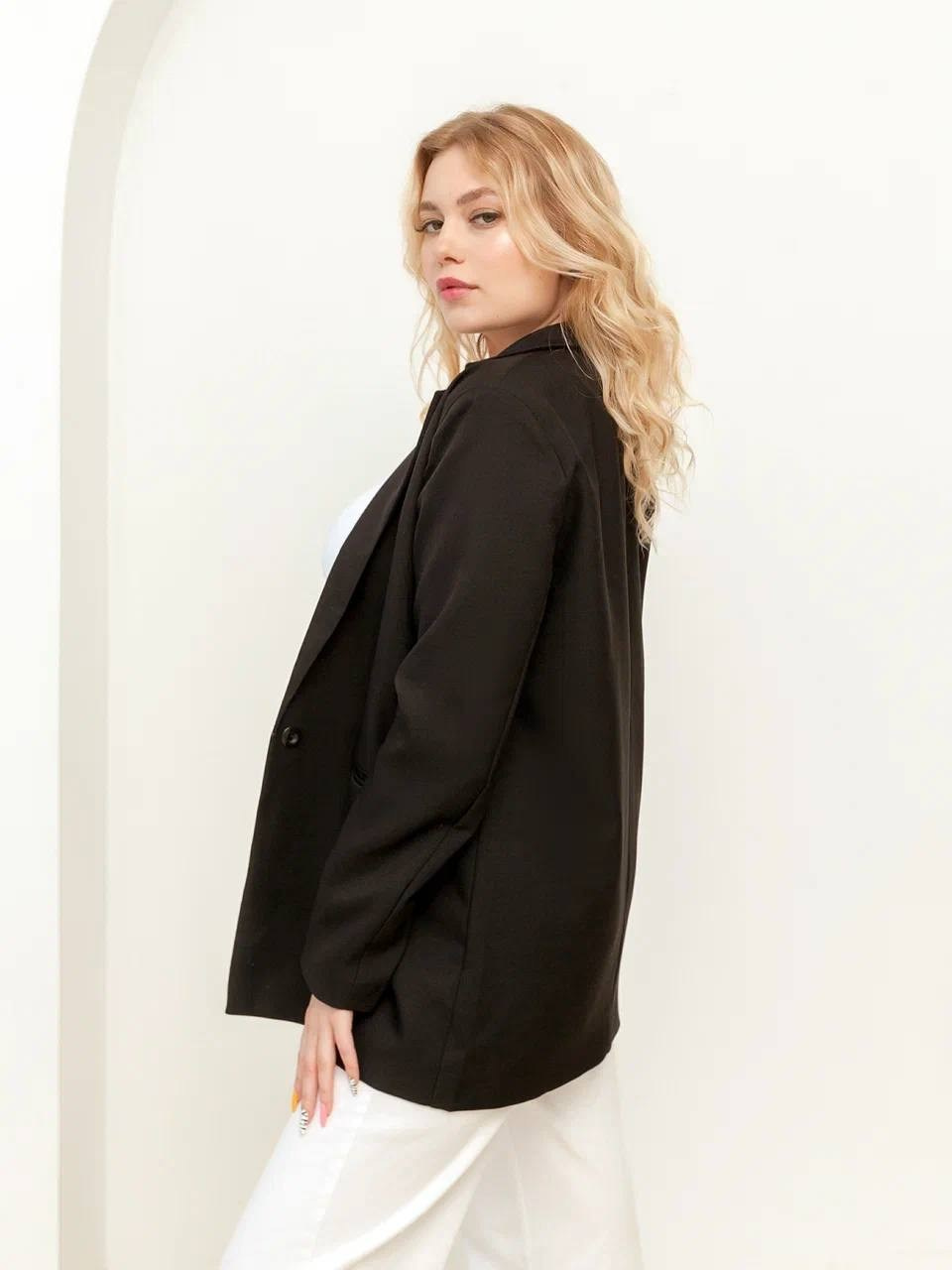 Яна, 44-46, рост 170. KED Production — продакшн из СПб. Создаём фото, видео и контент, который помогает брендам и селлерам продавать больше