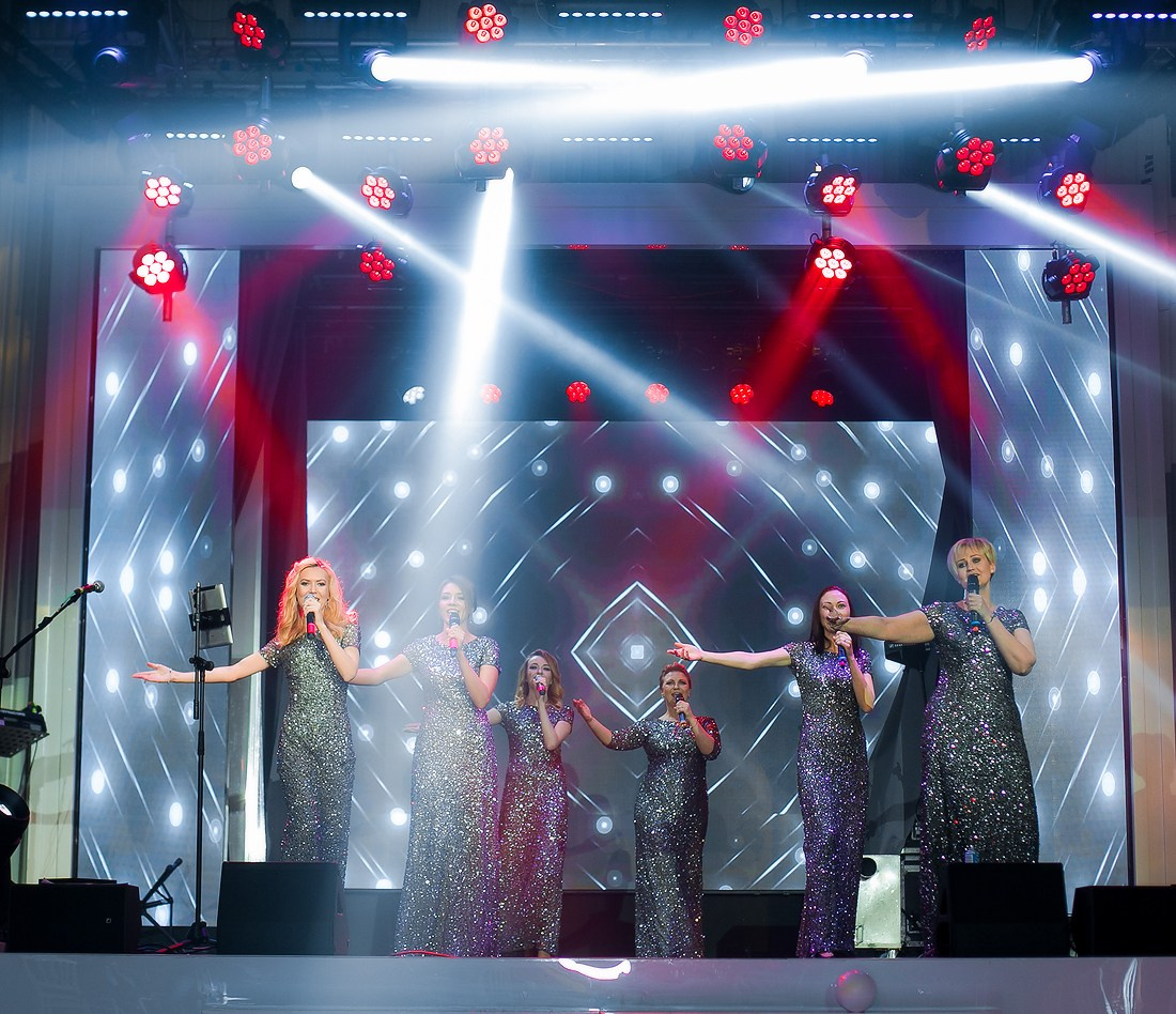 Фотосъемка новогоднего корпоратива Медипал. Репортажный фотограф Борис Геер