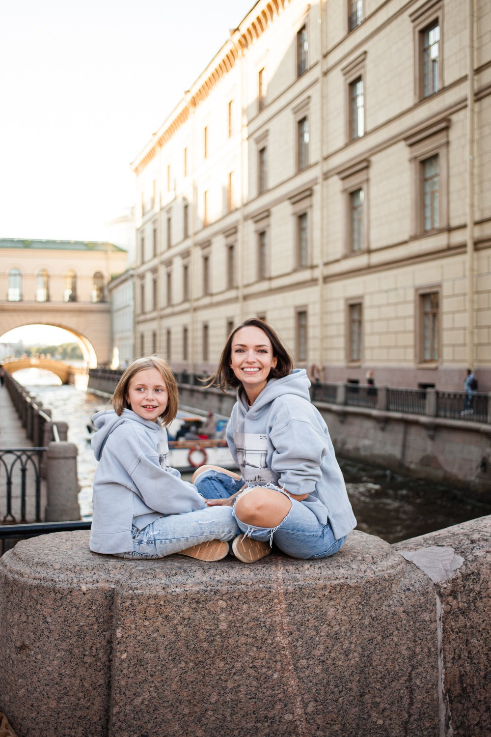 Прогулка Вера и Стеша. Darin the photographer