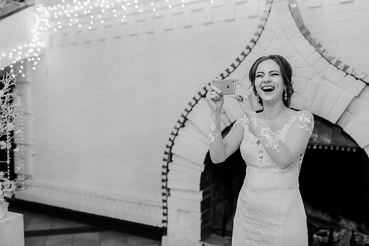 Евгения + Ники (Под дождем). Свадебные и портретный фотограф — Кирилл Зорин