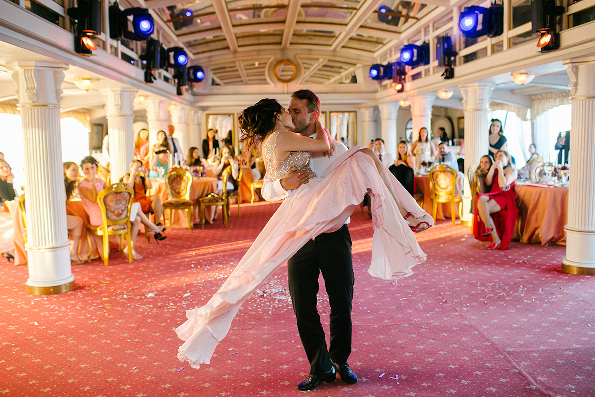 Вероника и Индрих. Свадебный и семейный фотограф в Санкт-Петербурге Валерия Бойкова