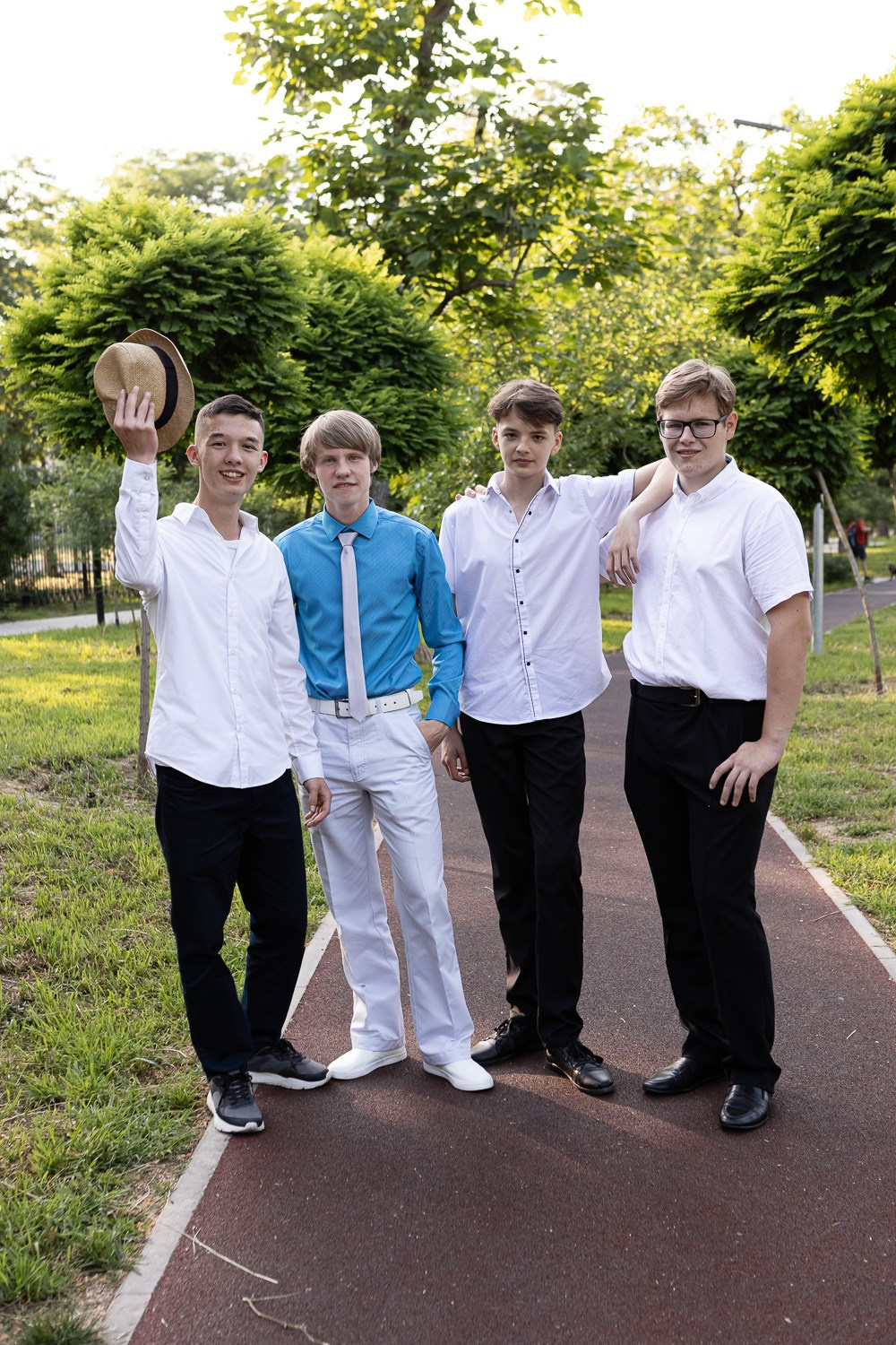 Фотосъёмка выпускного в школе. Свадебный фотограф, фотосъемка в Крыму, Севастополе, Симферополе, Ялте